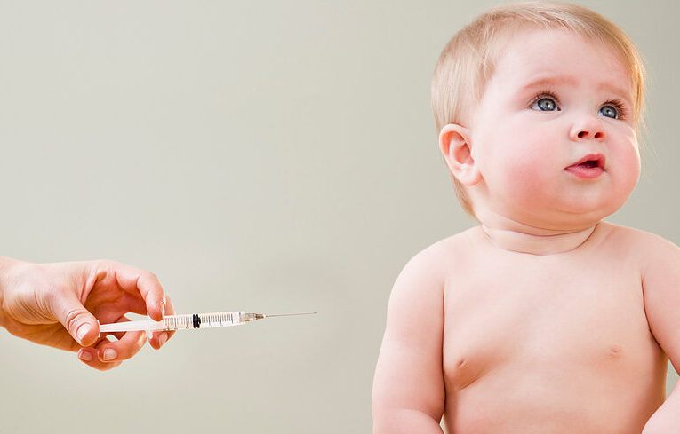 Нужны ли ребёнку прививки?