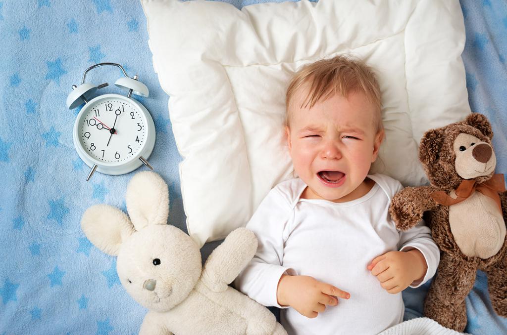Ребенок не спит ночью. Что делать родителям?