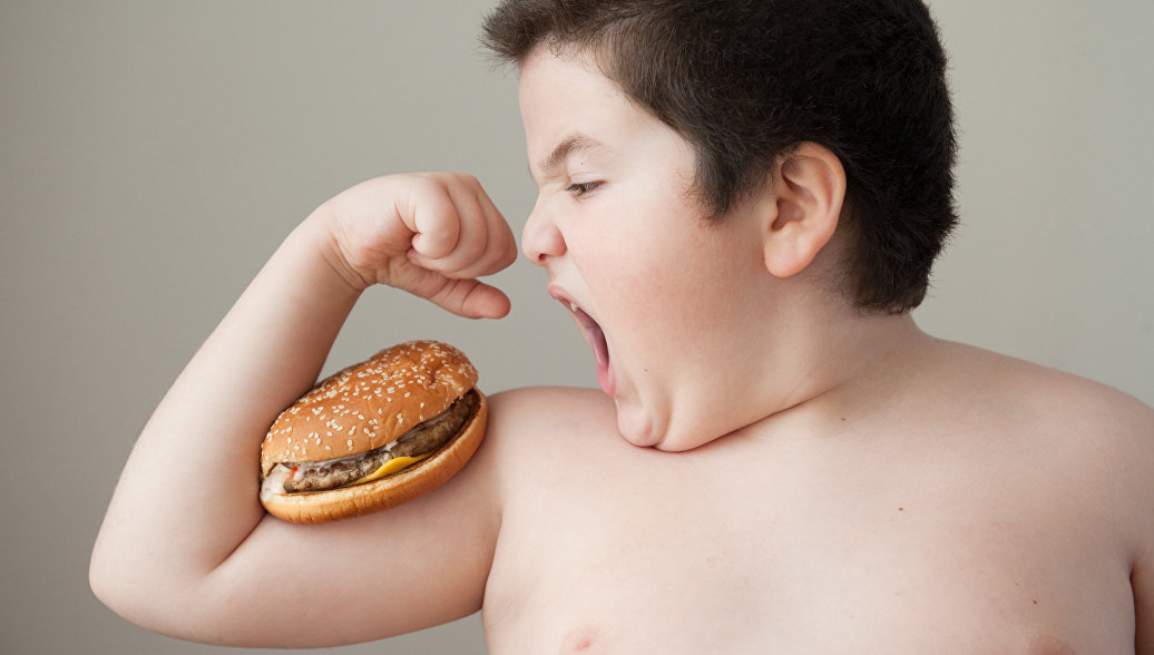 Ожирение у детей. Что такое, причины и лечение