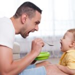 Как накормить ребенка? Советы для пап