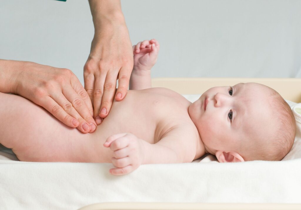 Подготовка к массажу новорожденного