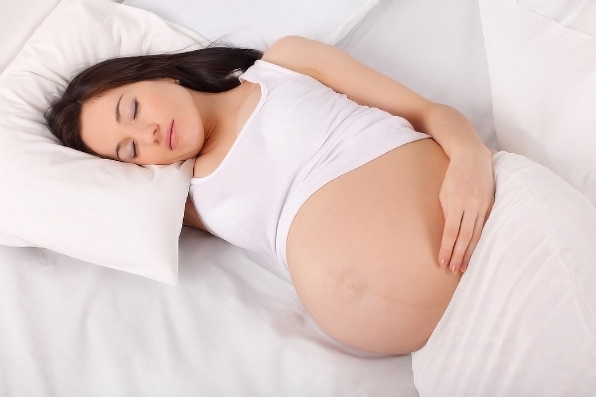На каком сроке гинеколог может увидеть беременность