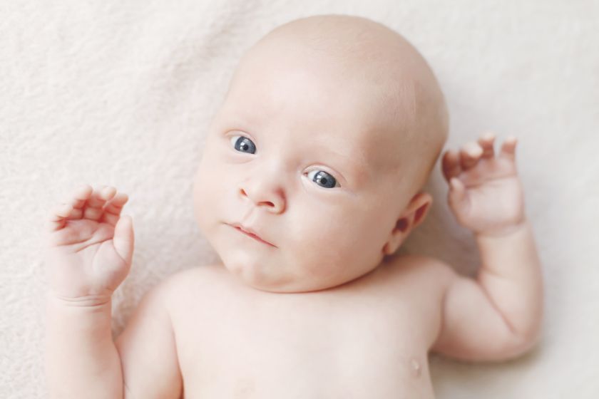 Причины недержания малышом головки в положенном возрасте